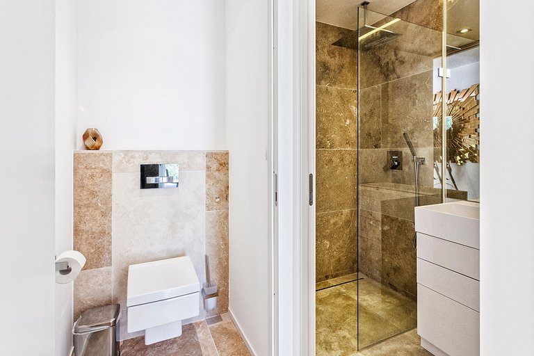 Azu008 - Villa Luxuosa Elegante na Riviera Francesa