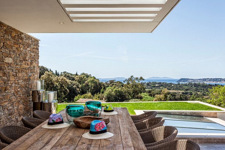 Azu008 - Villa Luxuosa Elegante na Riviera Francesa