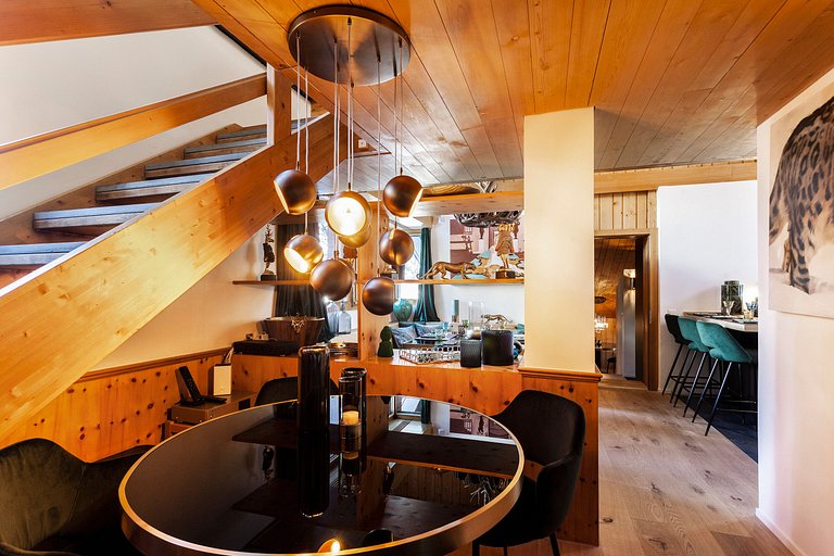 Alp008 - Lujoso chalet de esquí suizo, cerca de St. Moritz