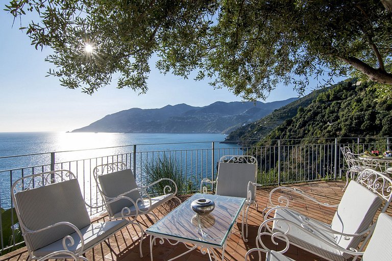 Cam012 - Splendide Villa sur la Côte Amalfitaine
