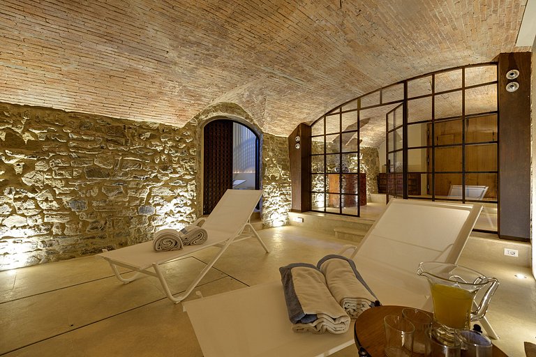 Tus010 - Splendid Tuscan Estate, overlooking Florence