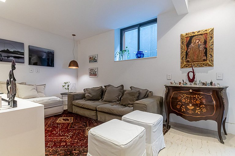 Rio057 - Fantástica villa com piscina no Jardim Botânico