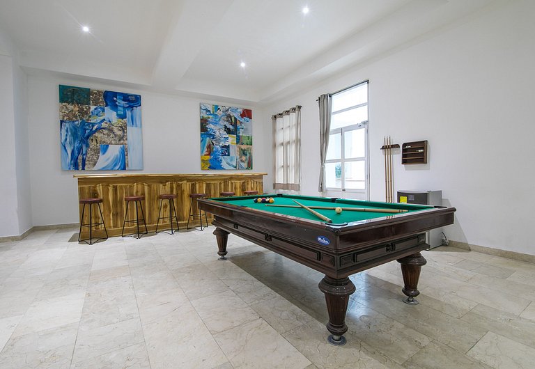 Car034 - 21 Bedroom Luxury Mansion in Cartagena