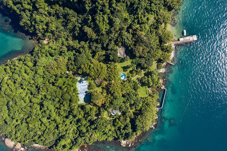 Ang101 - Island in Angra dos Reis
