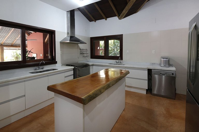 Bah045 - Casa espaçosa em Villavista Golf