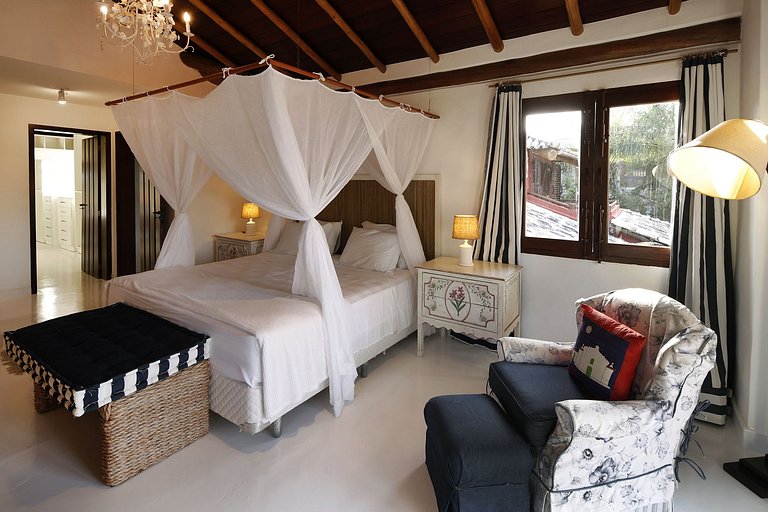 Bah045 - Luxury 4-Bedroom Villa in Villavista Golf