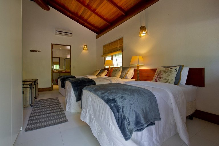 Bah010 - Magnificent island villa in Santa Cruz Cabrália