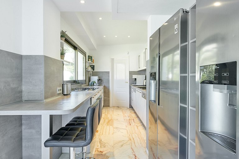 Ibi005 - Classy luxury villa in Ibiza