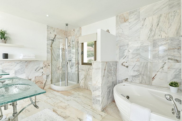 Ibi005 - Classy luxury villa in Ibiza