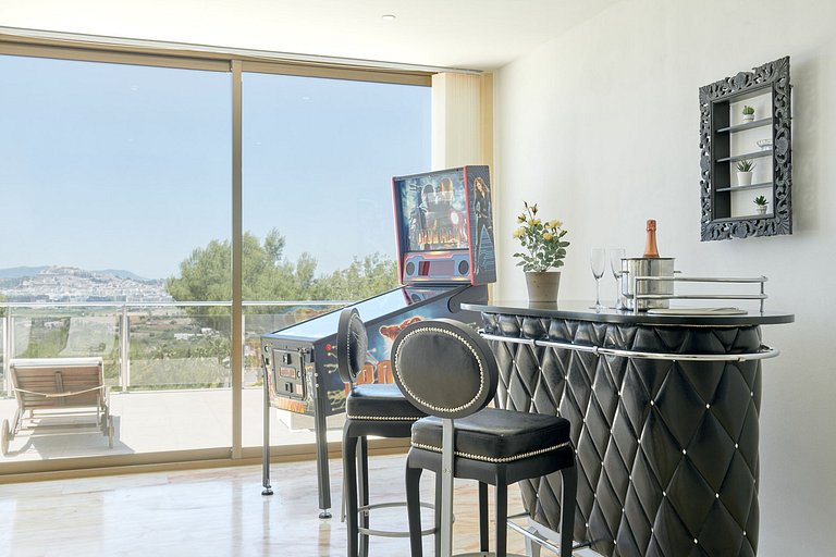 Ibi005 - Classy luxury villa in Ibiza