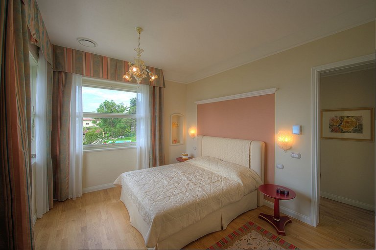 Pie005 - Villa with a view over Lake Maggiore, Baveno