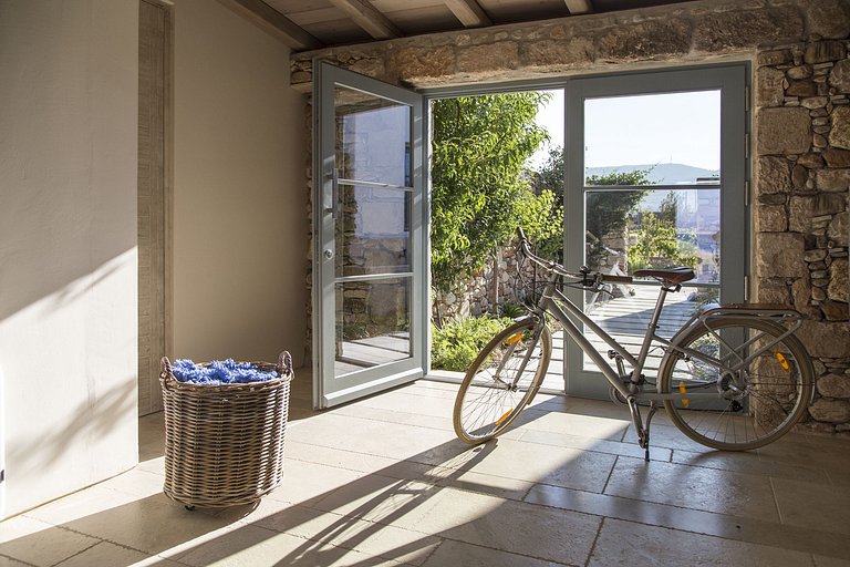 Cyc096 - Naturally luxurious villa in Paros
