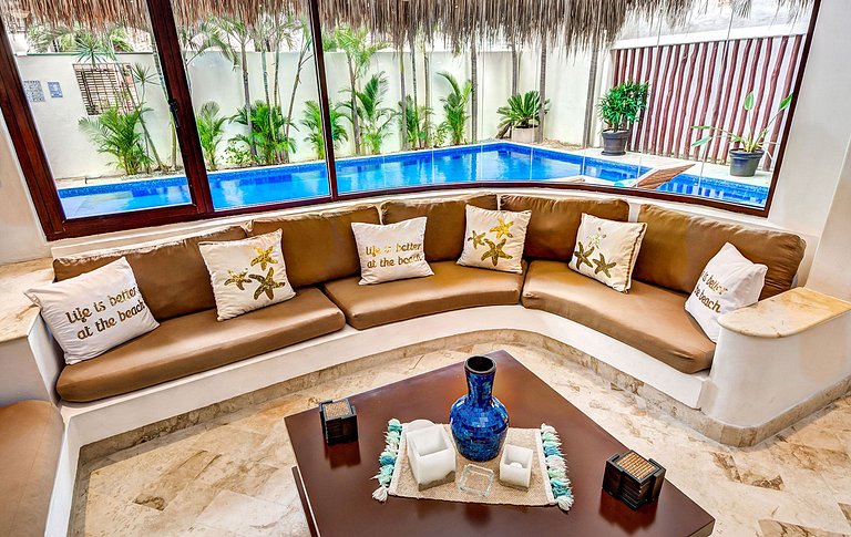 Pcr009 - Luxurious triplex villa in Playa de Carmen