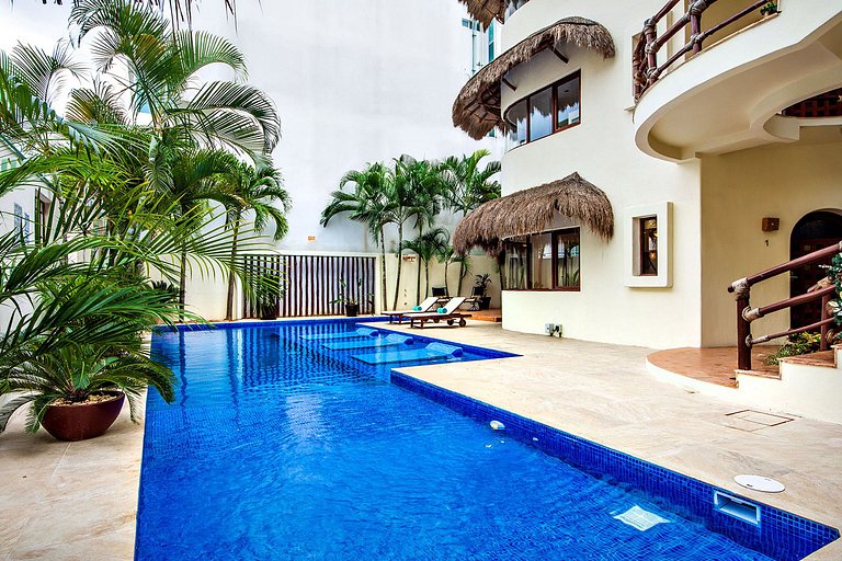 Pcr009 - Luxurious triplex villa in Playa de Carmen