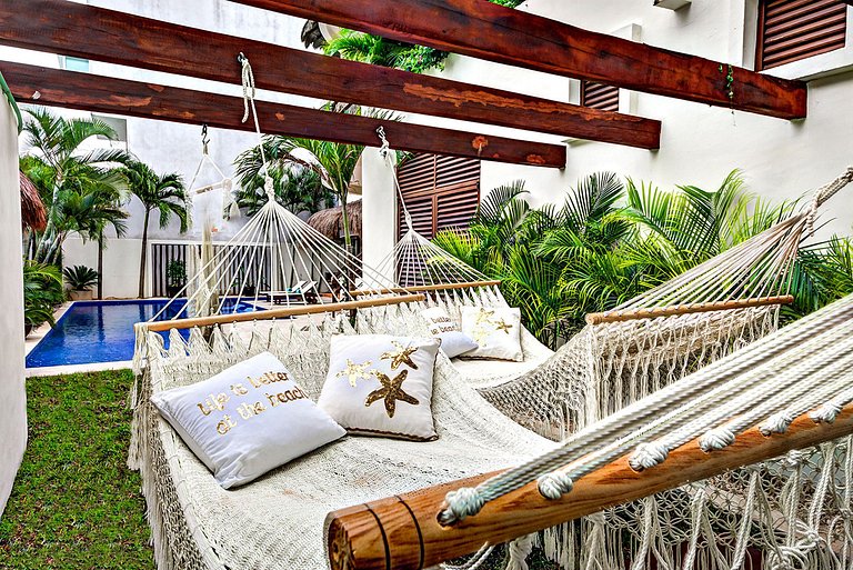 Pcr009 - Luxurious triplex villa in Playa de Carmen