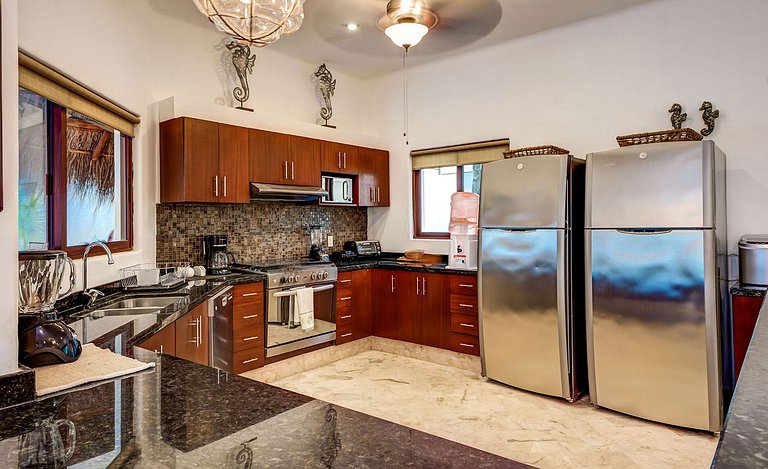 Pcr009 - Luxurious triplex villa in Playa de Carmen