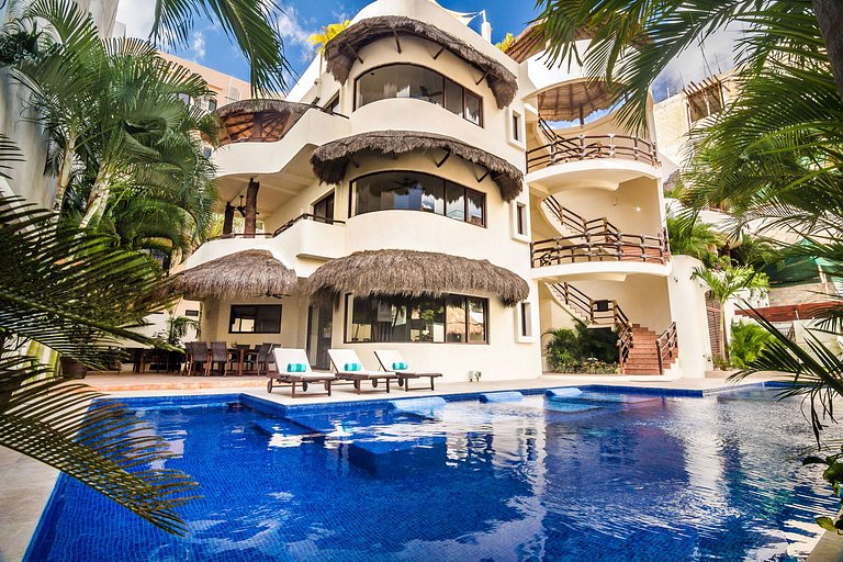 Pcr009 - Luxurious triplex villa in Playa de Carmen