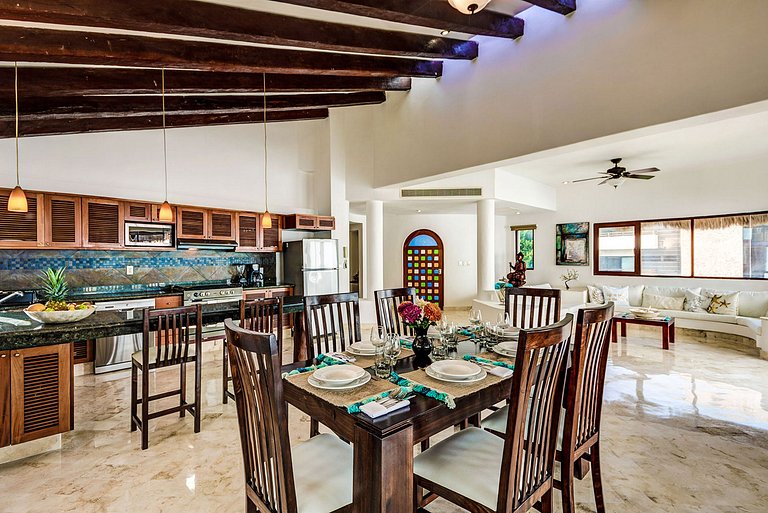 Pcr009 - Luxurious triplex villa in Playa de Carmen