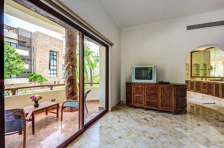 Pcr009 - Luxurious triplex villa in Playa de Carmen