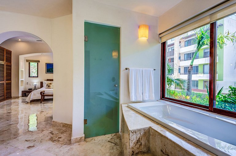 Pcr009 - Luxurious triplex villa in Playa de Carmen