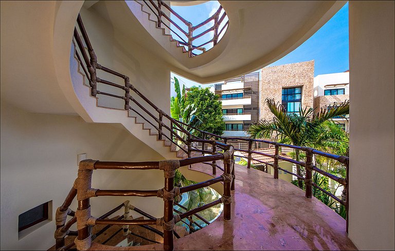Pcr009 - Luxurious triplex villa in Playa de Carmen