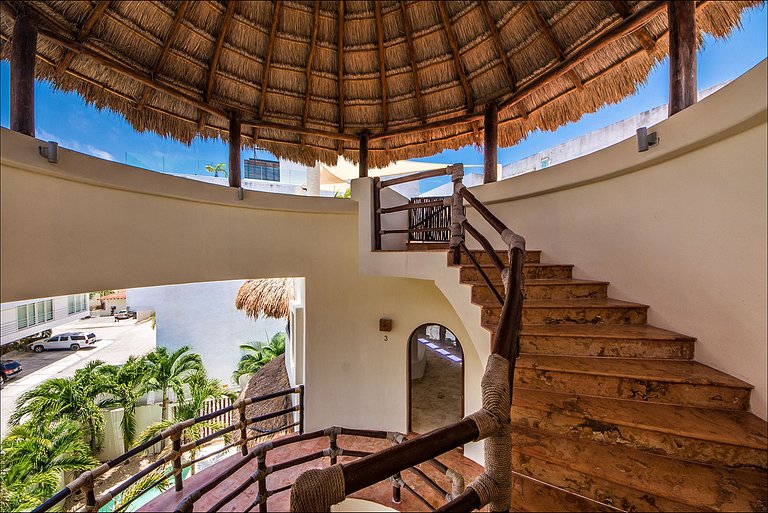 Pcr009 - Luxurious triplex villa in Playa de Carmen