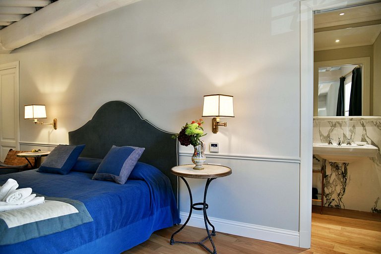 Tus015 - Comfort apartment with terrace, Florence center