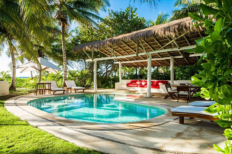 Pta005 - Superbe villa entre la plage et palmeraie en Xpu-Ha