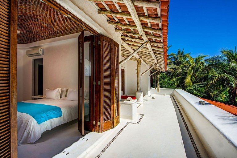 Pta005 - Beautiful tropical house by the sea at Xpu-Ha beach