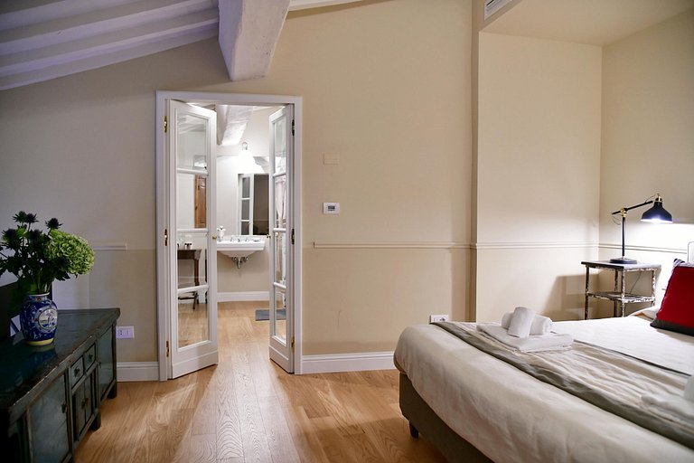 Tus016 - Luxurious 2 Room Apartment