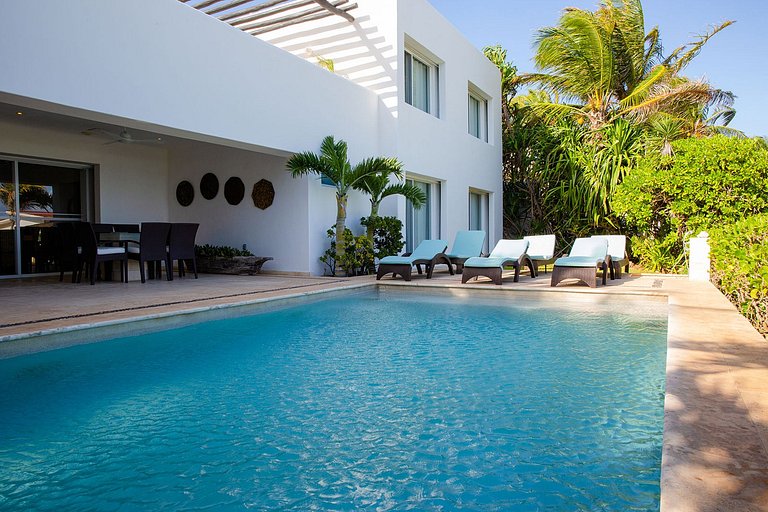 Pcr011 - Extraordinária casa de luxo em frente ao mar em Pla