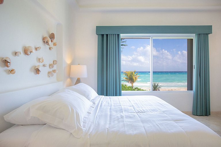 Pcr011 - Extraordinary luxury beachfront villa in Playa del