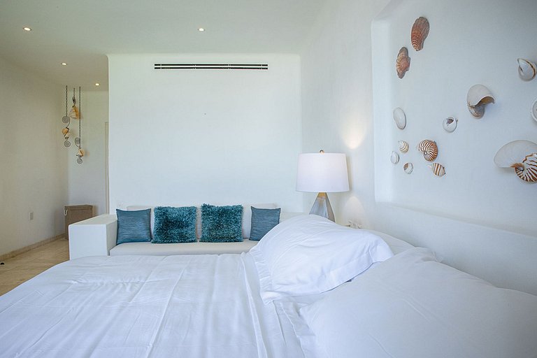 Pcr011 - Extraordinary luxury beachfront villa in Playa del