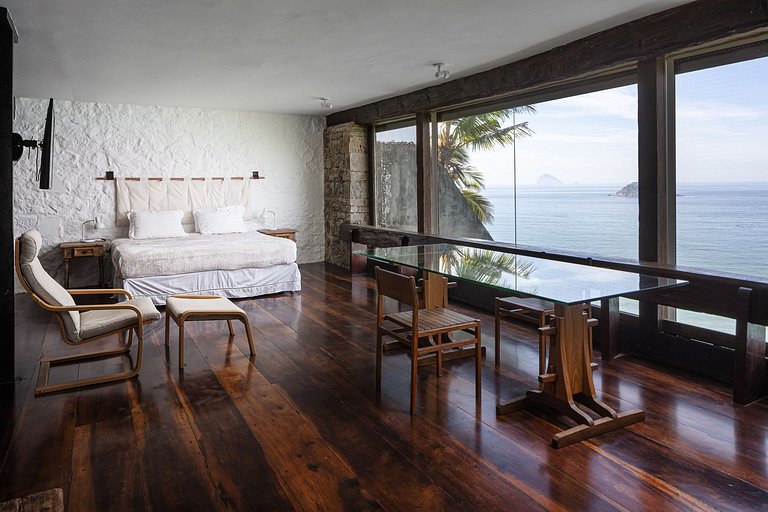 Rio014 - Beautiful villa with sea view in Joatinga