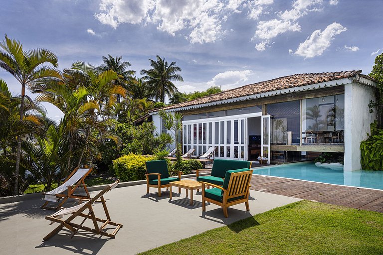 Rio014 - Beautiful villa with sea view in Joatinga