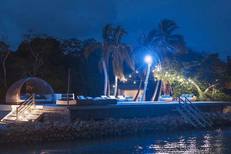 Car009 - Magnificent eco-friendly house on Tintipan Island