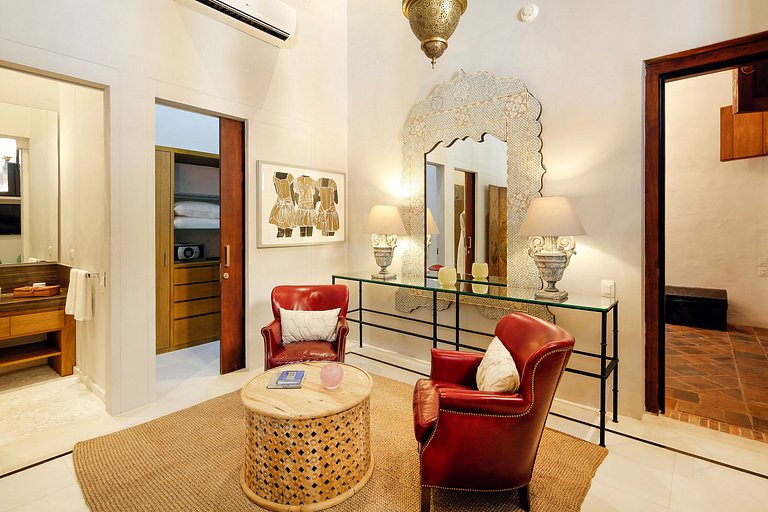 Car011 - Magnificent colonial house with pool in Cartagena