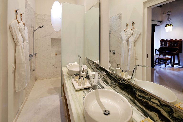 Car011 - Magnificent colonial house with pool in Cartagena