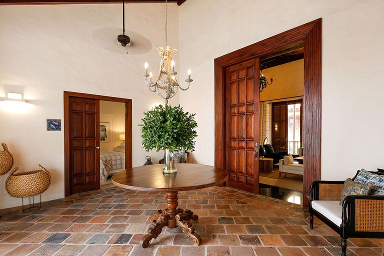 Car011 - Magnífica casa colonial con piscina en Cartagena