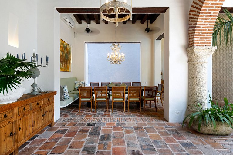 Car011 - Magnífica casa colonial con piscina en Cartagena
