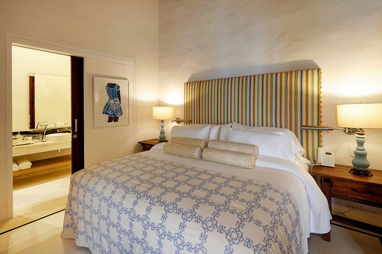 Car011 - Magnificent colonial house with pool in Cartagena