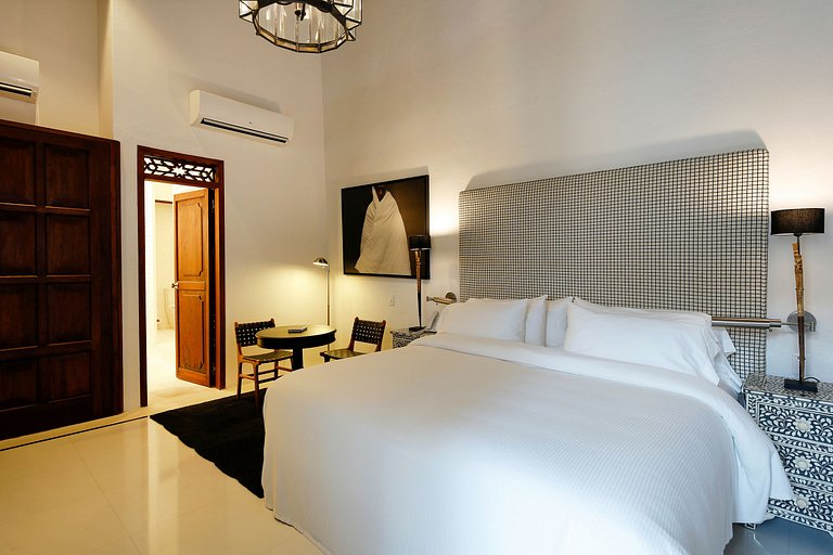 Car011 - Magnificent colonial house with pool in Cartagena