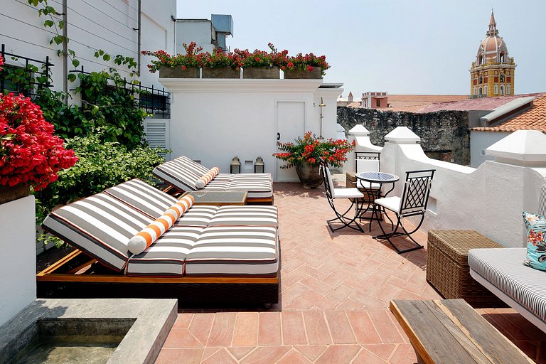 Car011 - Magnífica casa colonial con piscina en Cartagena
