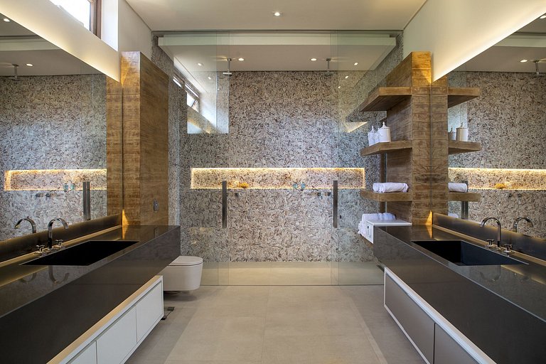 Bah247 - Luxury Villa in Arraial D'Ajuda