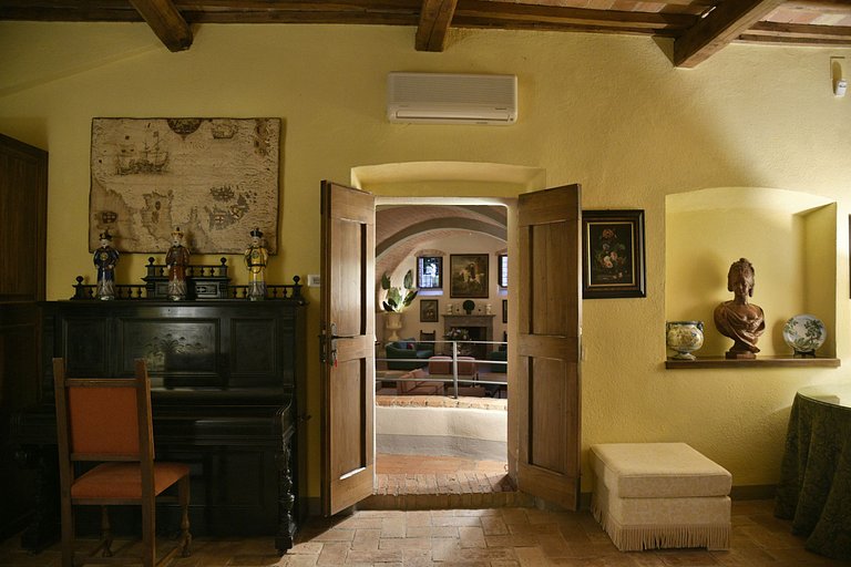 Tus004 - Villa au sommet d'une colline, Toscane