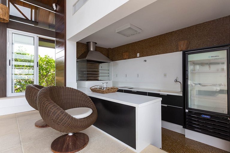 Flo003 - Magnífica residencia beira-mar de 7 quartos em Flor