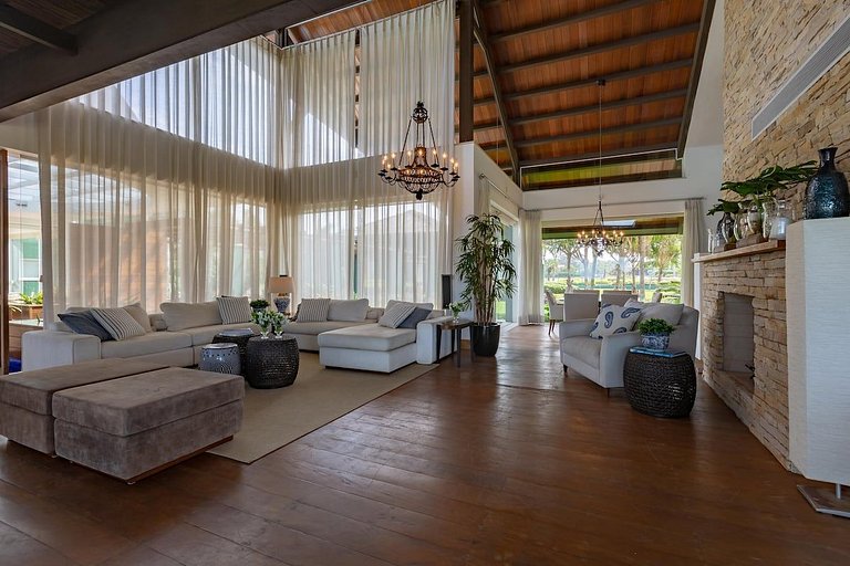 Flo003 - Magnífica residencia beira-mar de 7 quartos em Flor