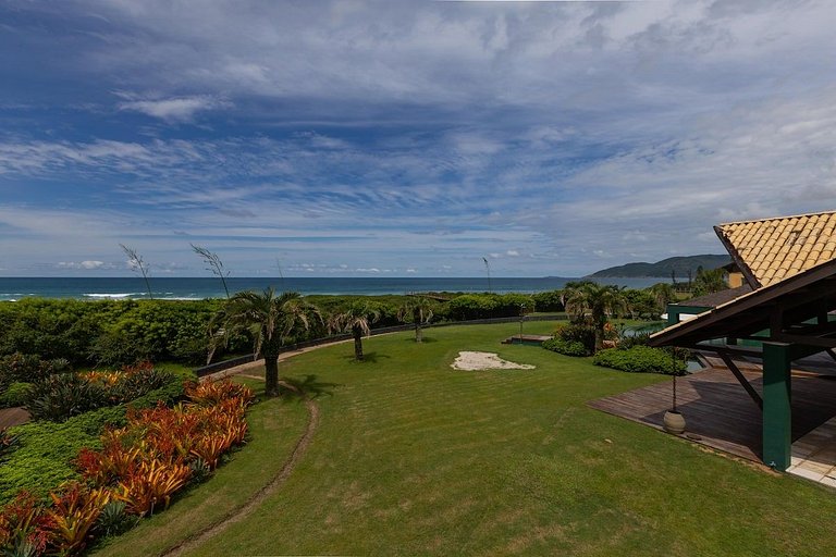 Flo003 - Magnífica residencia beira-mar de 7 quartos em Flor