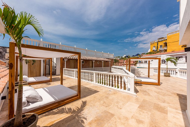 Luxurious Villa with Swimming Pool in Cartagena