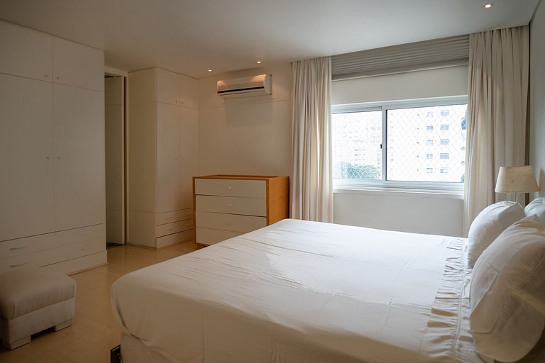 Sao007 - Apartamento de 3 suítes em São Paulo